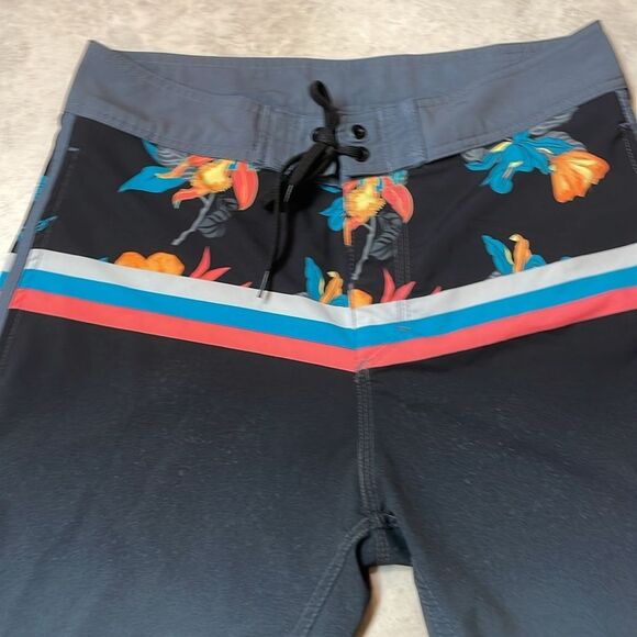 Ron Jon Mens Gray Tropical Print Board Shorts Sz 30 - Picture 3 of 7